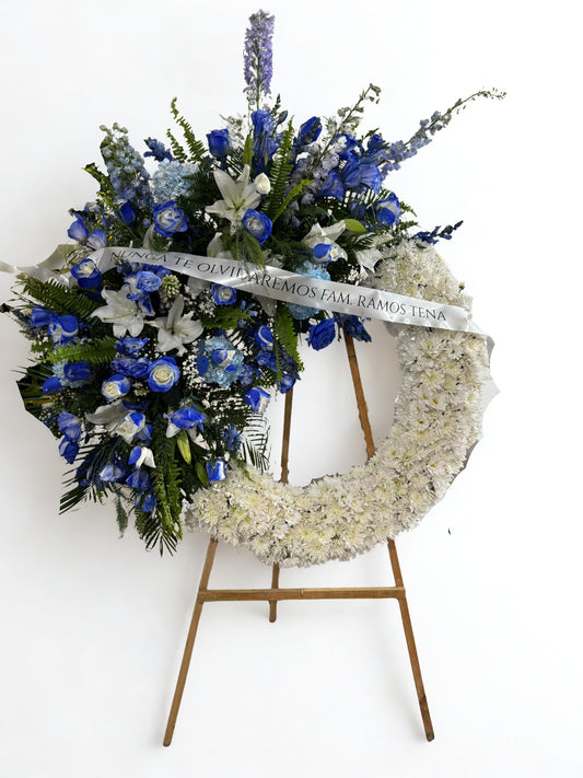 corona en tripie azul.