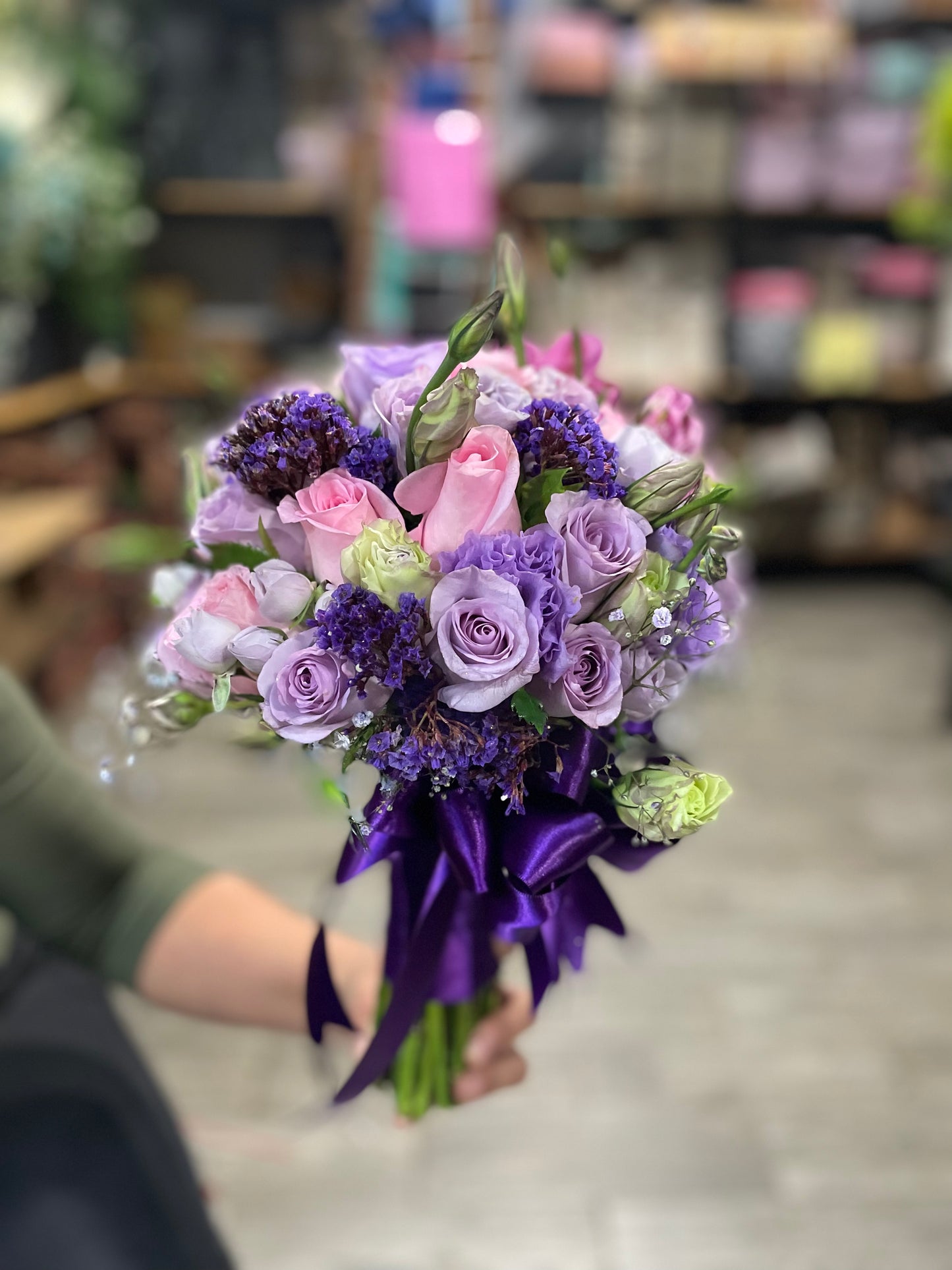 Bouquet de rosas xv años lila